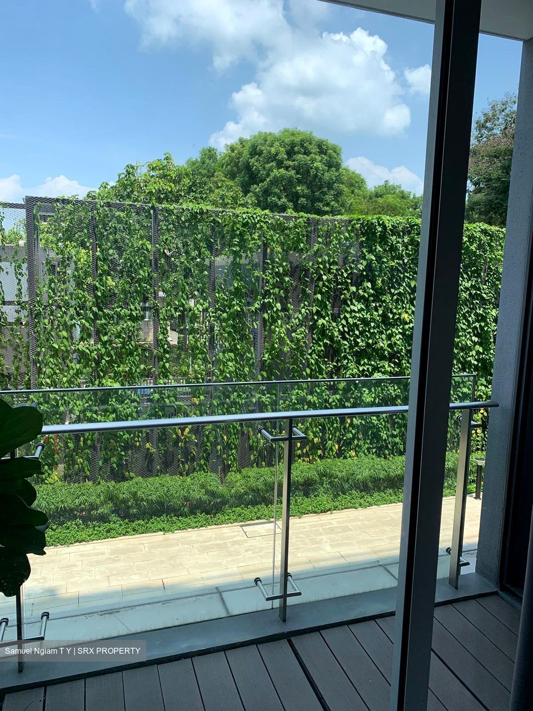 The Sorrento (D5), Condominium #557021221